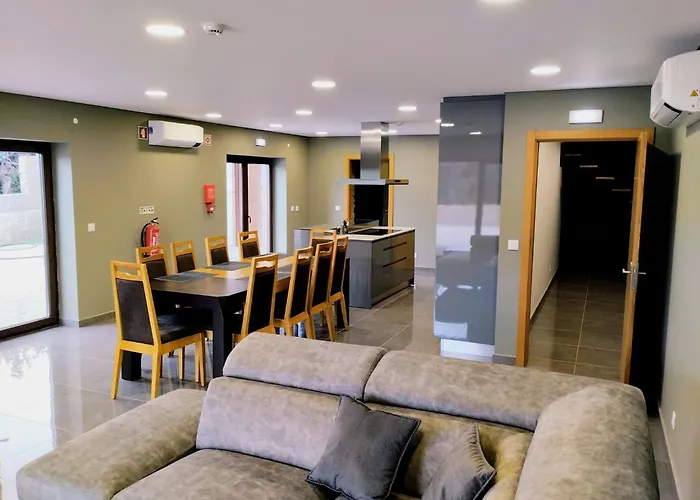 R3 Service Casa Do Pomar * Vouzela